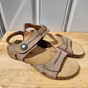 HAFLINGER Women's 41 US Size 10 Patricia Dress Sandals Mocha Suede Leather Tan
